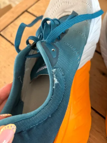 Hoka Mach 2 bike usato — immagine 9 di 10
