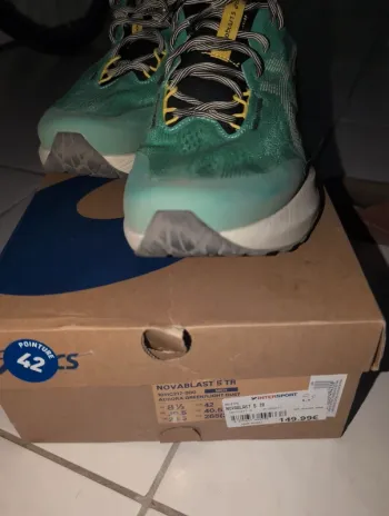 Used Asics Novablast TR 5 Running Shoes
