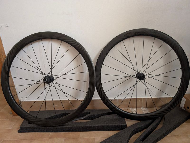 Brugt Mavic Cosmic SL 45 Disc Wheelset 2023 Wheels