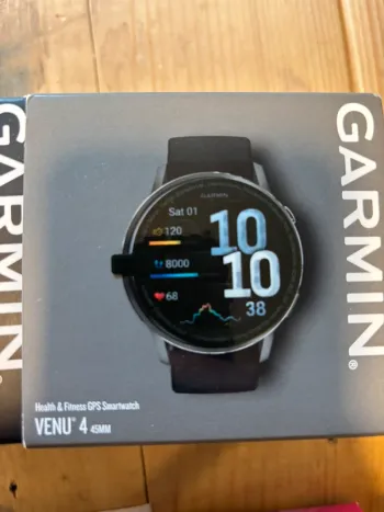 Used Garmin Venu 4 bike — image 6 of 8