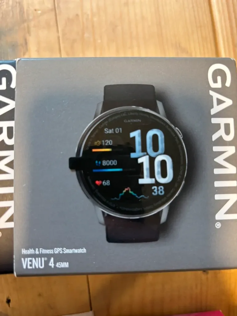 Used Garmin Venu 4 bike — image 6 of 8