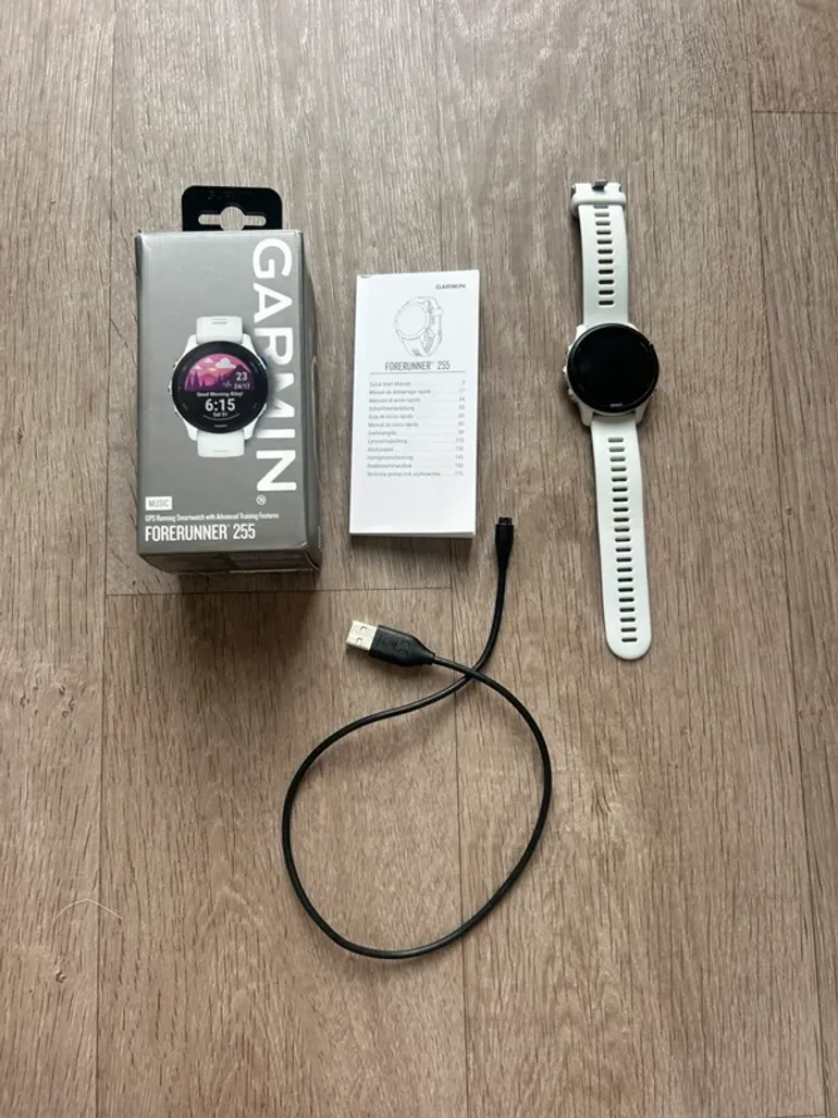 Used Garmin Forerunner 255 Music bike — image 3 of 9