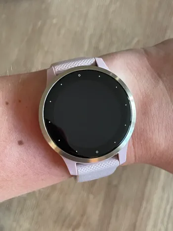 Used Garmin Vivoactive 4s bike — image 6 of 9