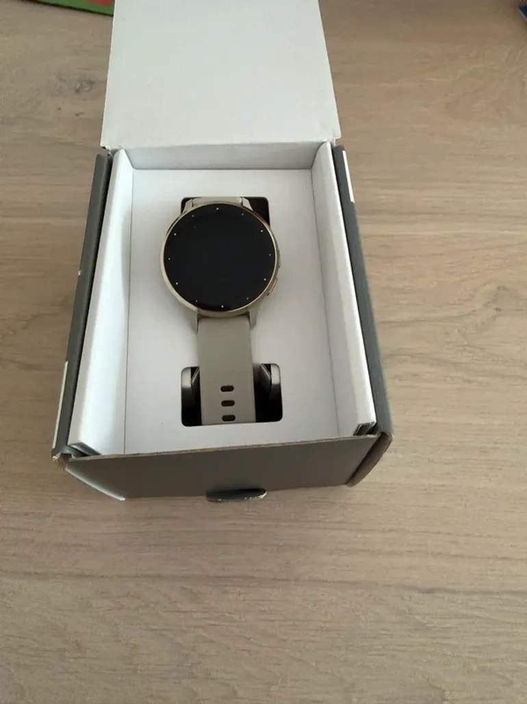 Garmin Venu 3S bike usato — immagine 4 di 4