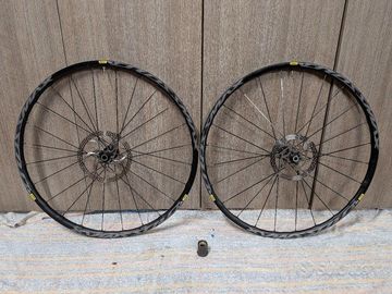 Käytetty Elite Crossmax 2021 Wheels