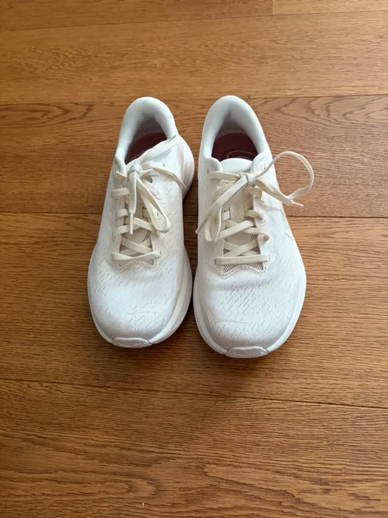 Used Hoka Solima 2 bike — image 4 of 10