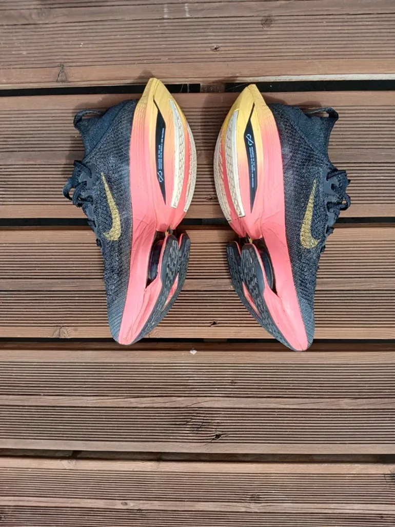 Nike Alphafly 2 bike usato — immagine 5 di 5