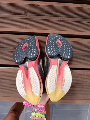 Nike Alphafly 2 bike usato — immagine 2 di 5