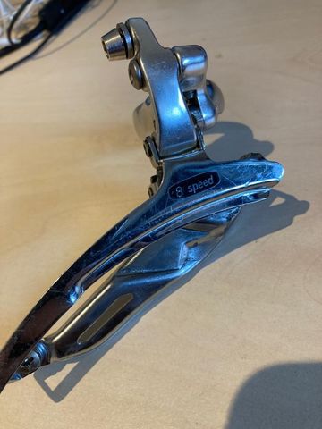 other Dérailleur avant Microshift 8v Drivetrain & Pedals d'occasion