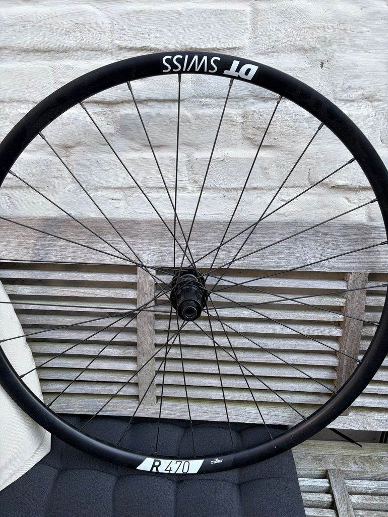 Brugt Dt Swiss R470 2025 bike — billede 4 af 4