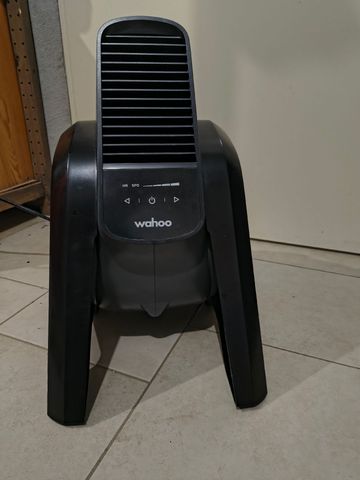 Brugt Wahoo KICKR HEADWIND Fan 2025 bike — billede 2 af 2