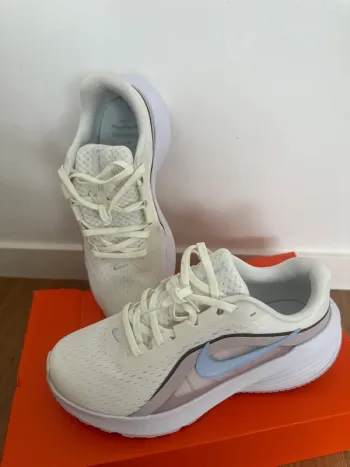 Used Nike Comfort Running Shoes