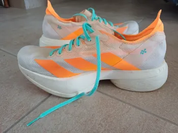 Käytetty Adidas Adizero Adios Pro 4 bike — kuva 8 / 9