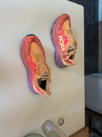 Hoka Speedgoat 6 bike usato — immagine 2 di 6