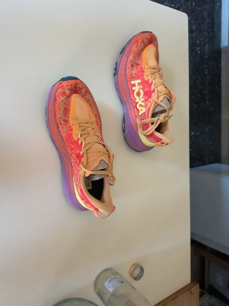 Hoka Speedgoat 6 bike usato — immagine 2 di 6