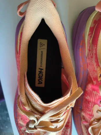 Hoka Speedgoat 6 bike usato — immagine 5 di 6