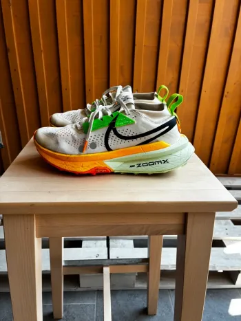 Brugt Nike Zegama Trail Running Shoes