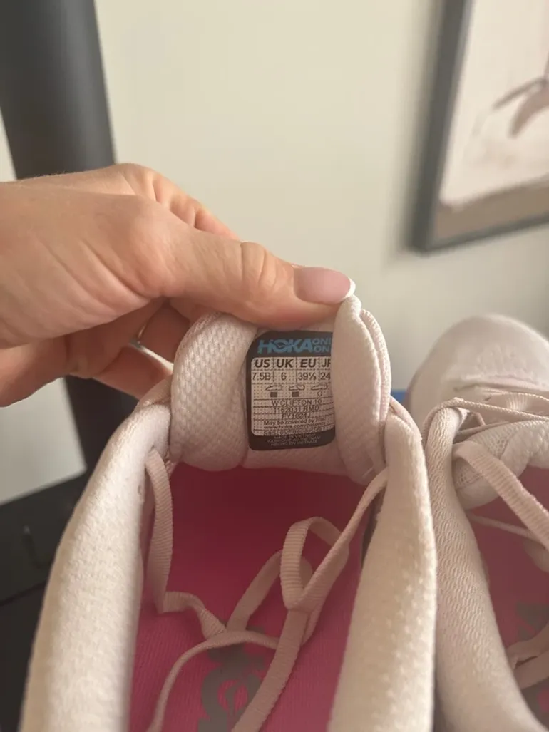 Used Hoka Clifton 10 bike — image 4 of 4