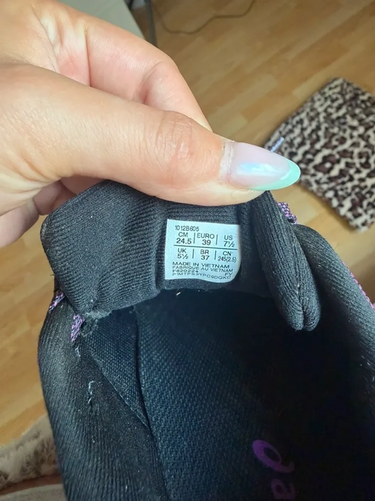 Used Asics Trabuco 12 bike — image 6 of 6