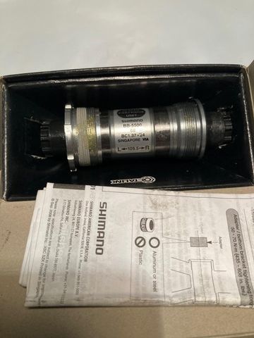 Gebrauchtes Shimano Boîtier pédalier 105 BB-5500 Drivetrain & Pedals