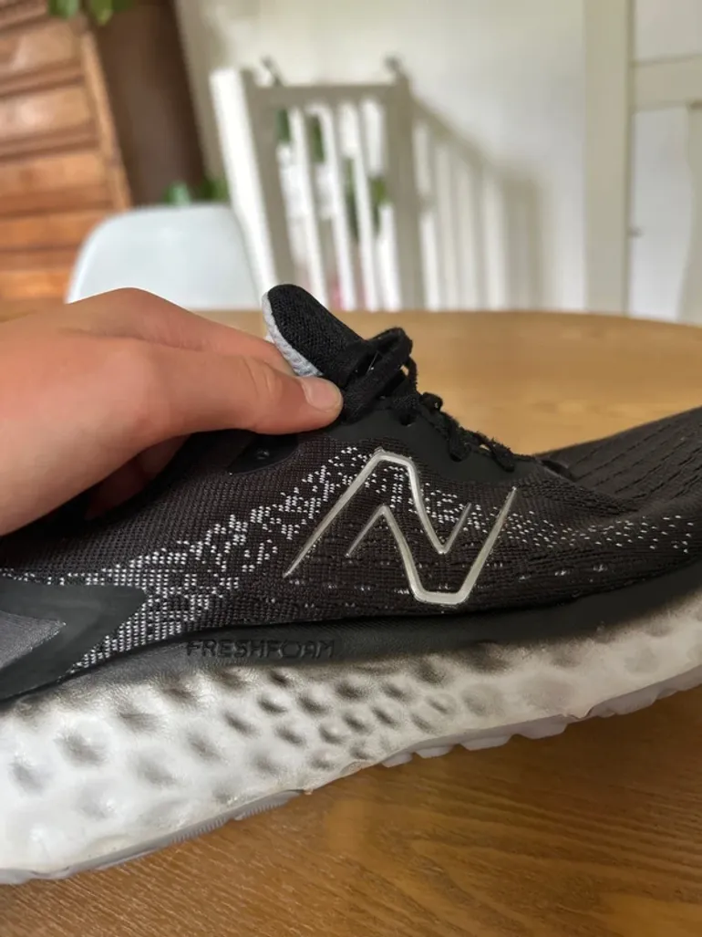 Used New Balance Running Shoes bike — image 6 of 11