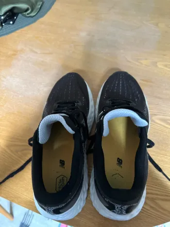 Used New Balance Running Shoes bike — image 3 of 11
