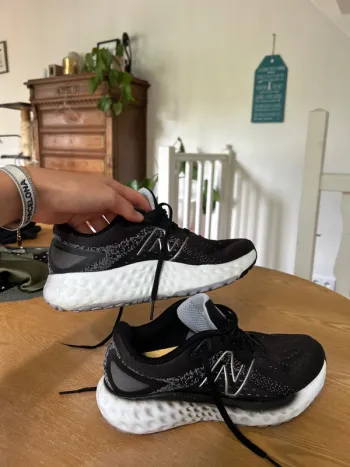 Used New Balance Running Shoes bike — image 5 of 11
