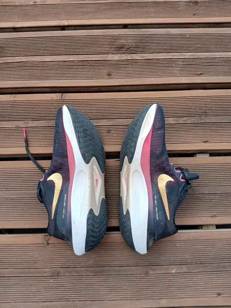 Nike Zoom Fly 5 bike usato — immagine 4 di 4