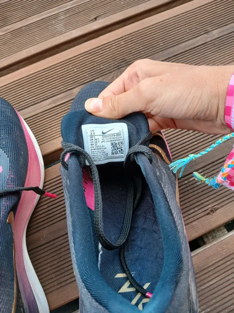 Nike Zoom Fly 5 bike usato — immagine 3 di 4