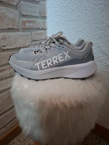 Used Adidas Terrex LightStrike Running Shoes