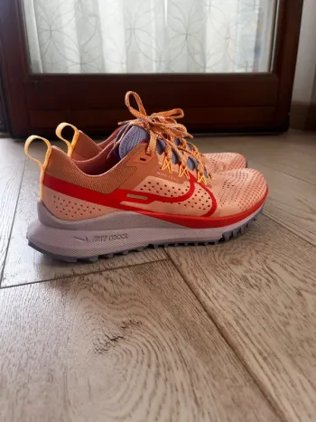 Used Pegasus React Trail 4 Running Shoes
