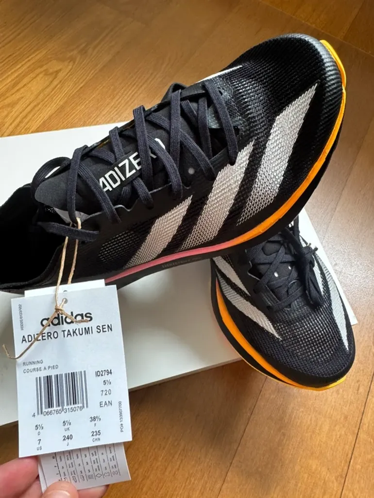 Käytetty Adidas Adizero Takumi Sen 10 bike — kuva 2 / 4