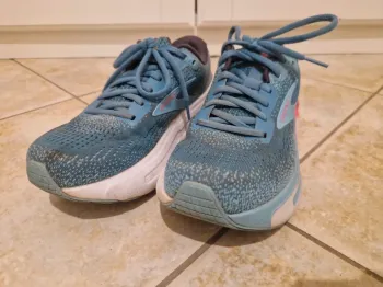 Brooks Ghost Max 2 bike usato — immagine 7 di 9