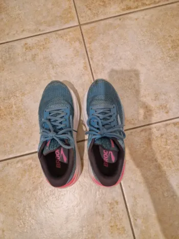 Brooks Ghost Max 2 bike usato — immagine 4 di 9