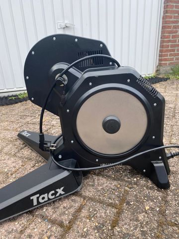 Used Tacx FLUX S Smart Trainer Cycling Accessories