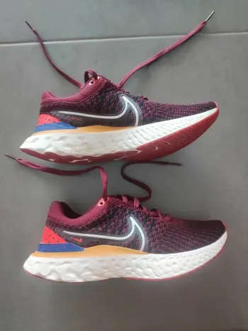 Nike Performance bike usato — immagine 2 di 7