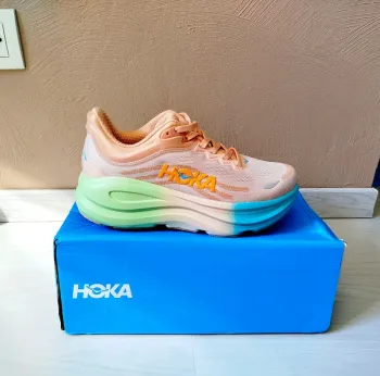 Hoka Bondi 9 Running Shoes usato