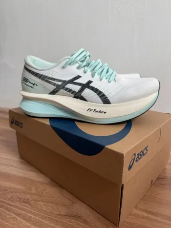Ideal S4+ Yogiri Running Shoes d'occasion