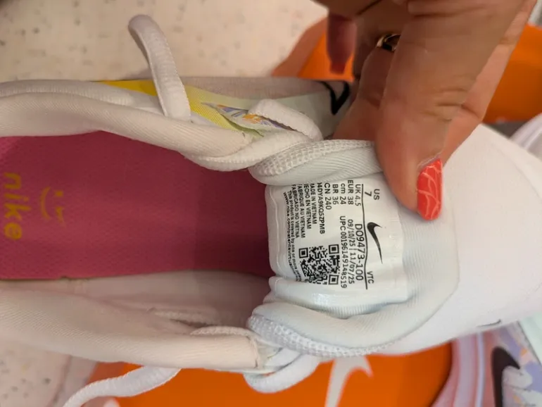 Brugt Autre Nike Running Shoes bike — billede 3 af 10