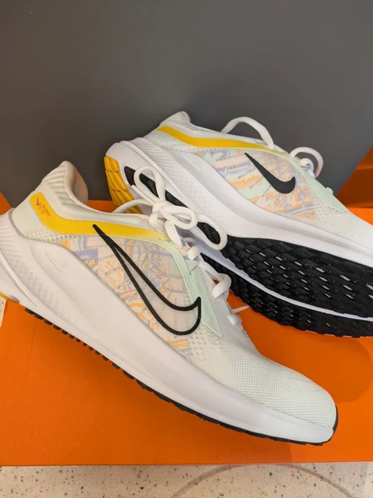 Brugt Autre Nike Running Shoes bike — billede 4 af 10