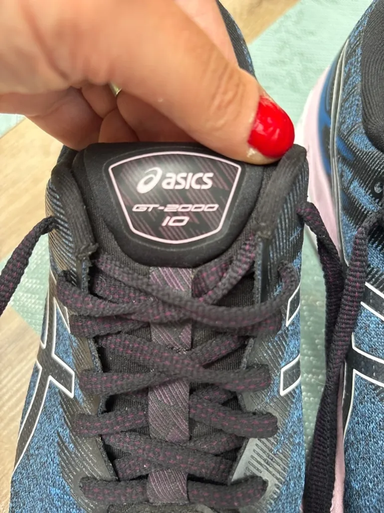 Gebrauchtes Asics Running Shoes bike — Bild 2 von 8