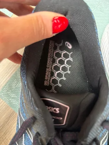 Gebrauchtes Asics Running Shoes bike — Bild 3 von 8