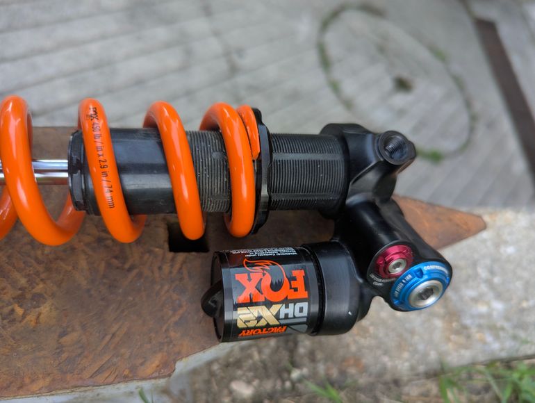 Brugt Fox Factory DHX2 bike — billede 2 af 2