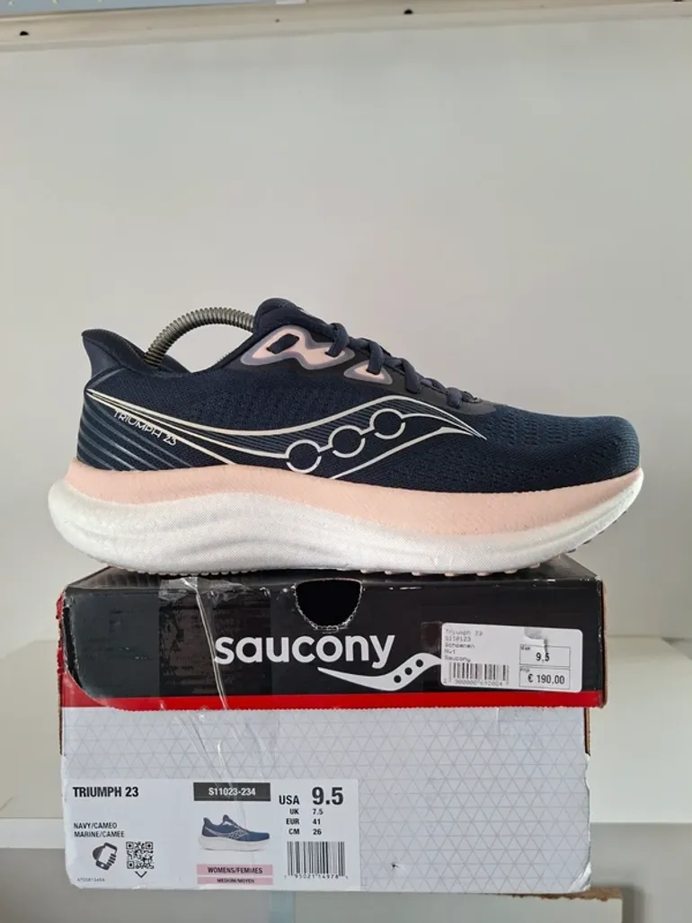 Saucony Triumph 23 bike d'occasion — image 14 sur 15