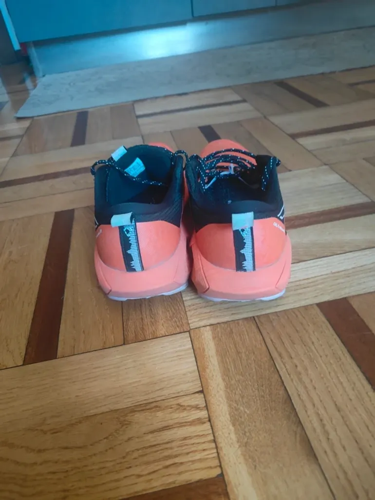 Used Asics Trail running shoes bike — image 5 of 7