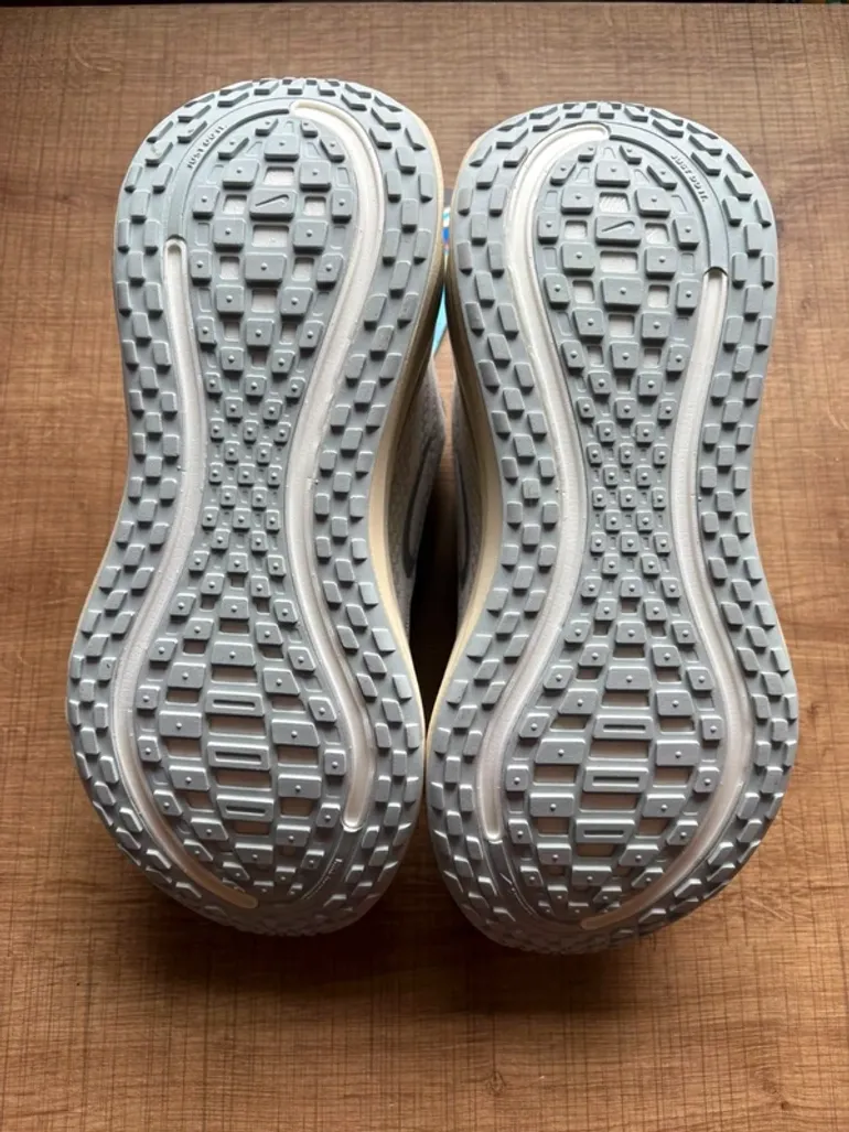 Nike Vomero Plus bike usato — immagine 5 di 8