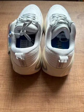 Nike Vomero Plus bike usato — immagine 4 di 8