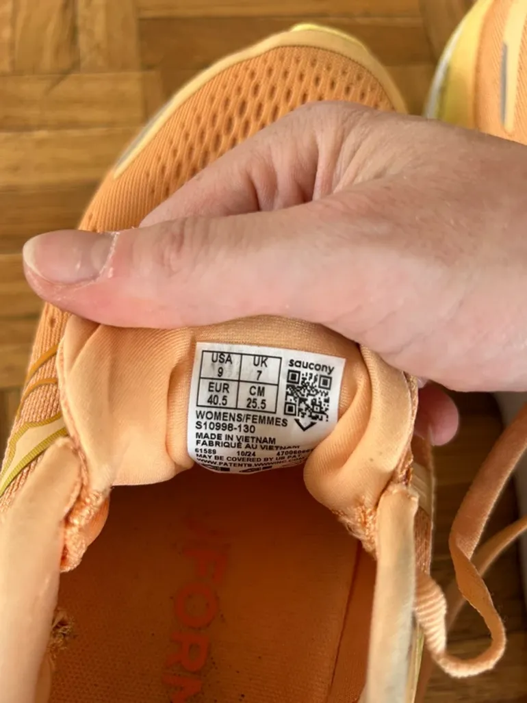 Used Saucony PWR RUN Guide18 bike — image 4 of 6