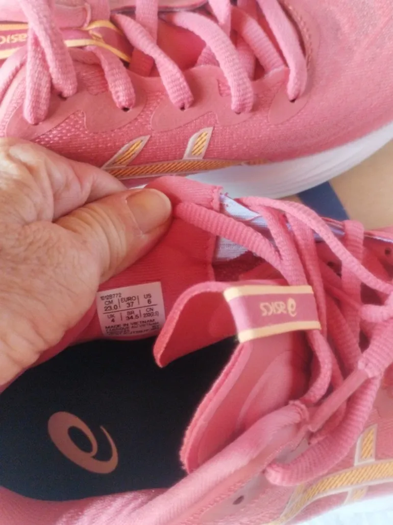 Scarpa Gel-cumulus 27 bike usato — immagine 8 di 9