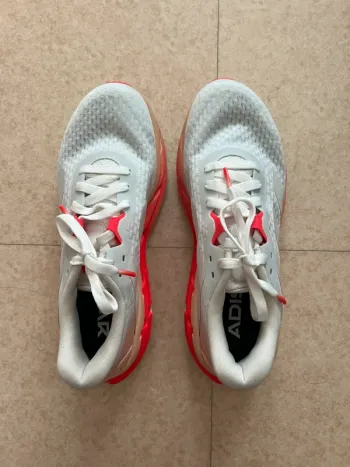 Used Adidas Adistar 4 W bike — image 3 of 8
